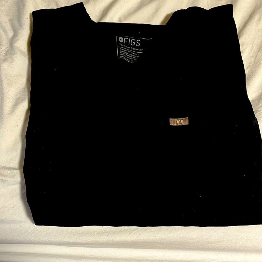 Figs 1 pocket top